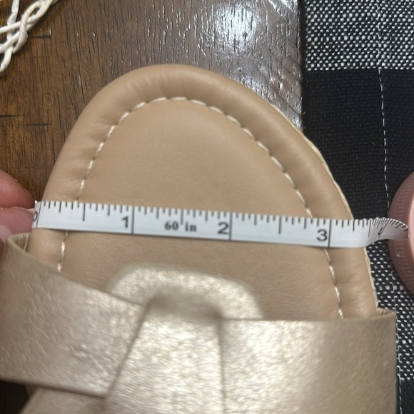 Cato Sandals - Picture 9 of 10